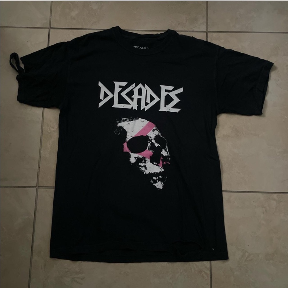 Rockstar tee decades Black Graphic T-Shirt for Men